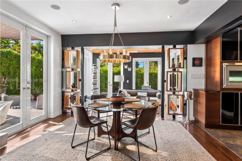 Casa en alquiler en Miami, Florida, 2 dormitorios, 99.59 m2 № 2055469 - foto 10