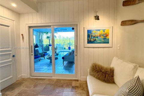 Touwnhouse à vendre à Palmetto Bay, Floride: 3 chambres, 306.3 m2 № 2010165 - photo 12