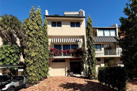 Touwnhouse à vendre à Palmetto Bay, Floride: 3 chambres, 306.3 m2 № 2010165 - photo 5