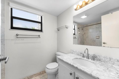 Купить кондоминиум в Холливуд, Флорида 2 спальни, 115.2м2, № 1944069 - фото 14