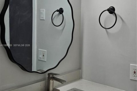 Casa en alquiler en Fort Lauderdale, Florida, 3 dormitorios, 120.03 m2 № 2066086 - foto 7