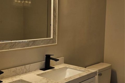 Casa en alquiler en Fort Lauderdale, Florida, 3 dormitorios, 120.03 m2 № 2066086 - foto 17