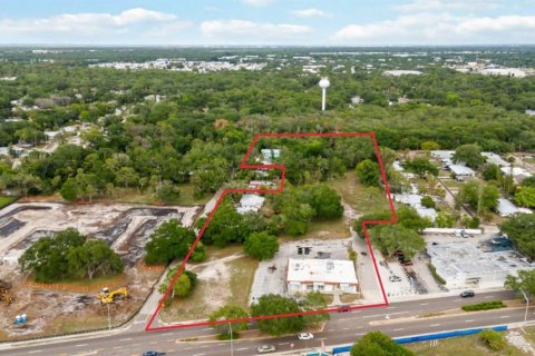 Commercial property in Sarasota, Florida 115.94 sq.m. № 1249270 - photo 2