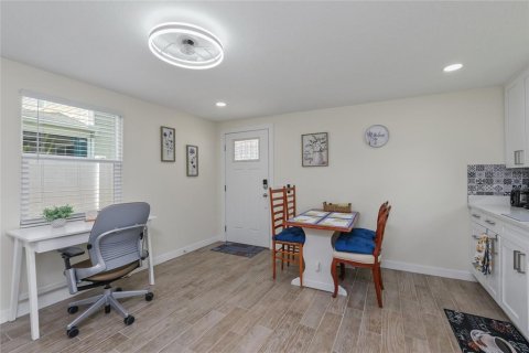 Villa ou maison à vendre à Tampa, Floride: 4 chambres, 189.71 m2 № 2413432 - photo 27