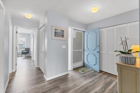 Condo in Bradenton, Florida, 2 bedrooms  № 1557500 - photo 6