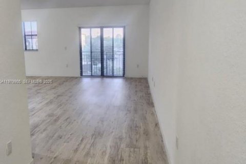 Снять в аренду квартиру в Майами, Флорида 3 спальни, 138.05м2, № 2047663 - фото 3