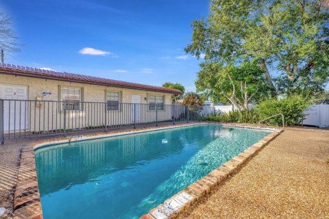 Apartment in Wilton Manors, Florida 1 bedroom, 90.77 sq.m. № 2398001 - photo 9