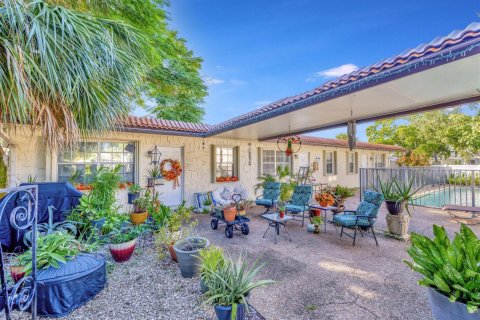 Apartment in Wilton Manors, Florida 1 bedroom, 90.77 sq.m. № 2398001