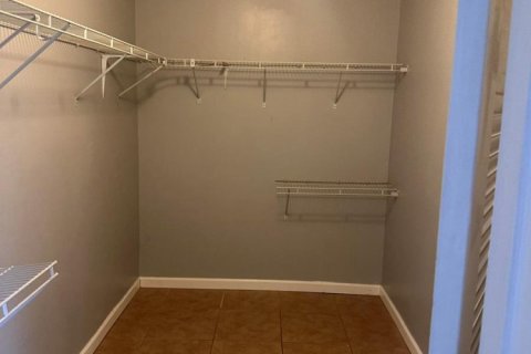 Apartment in Wilton Manors, Florida 1 bedroom, 90.77 sq.m. № 2398001 - photo 27