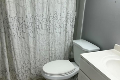 Apartment in Wilton Manors, Florida 1 bedroom, 90.77 sq.m. № 2398001 - photo 14