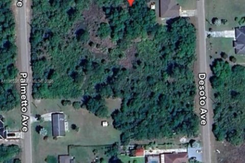 Land in Lehigh Acres, Florida № 2158594 - photo 2