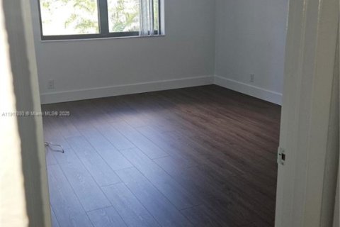 Copropriété à louer à Oakland Park, Floride: 2 chambres, 116.13 m2 № 1972442 - photo 11