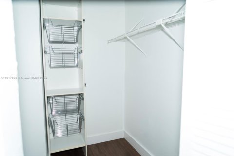 Copropriété à louer à Oakland Park, Floride: 2 chambres, 116.13 m2 № 1972442 - photo 19