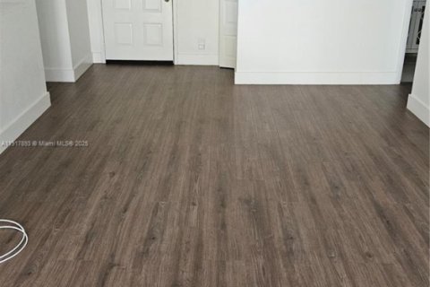 Copropriété à louer à Oakland Park, Floride: 2 chambres, 116.13 m2 № 1972442 - photo 3