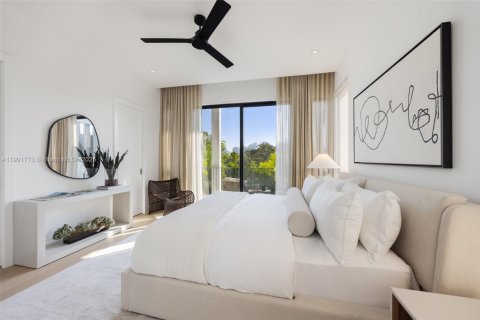 Townhouse in Miami, Florida 3 bedrooms, 268.02 sq.m. № 1954035 - photo 20