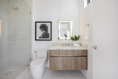 Townhouse in Miami, Florida 3 bedrooms, 268.02 sq.m. № 1954035 - photo 30