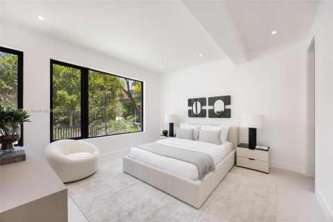 Townhouse in Miami, Florida 3 bedrooms, 268.02 sq.m. № 1954035 - photo 29