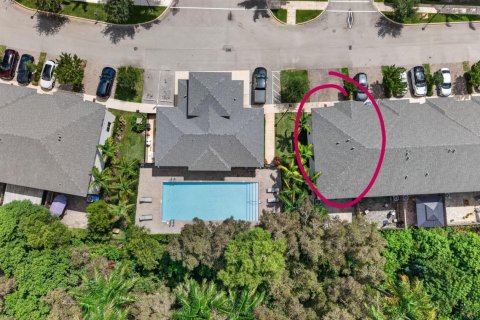 Townhouse in Miami Gardens, Florida 4 bedrooms, 148.36 sq.m. № 2385479 - photo 3