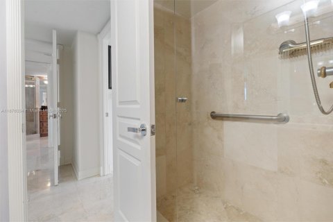 Condo in Fort Lauderdale, Florida, 2 bedrooms  № 1932405 - photo 22