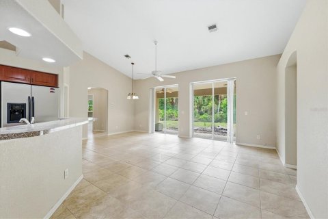 Villa ou maison à vendre à North Port, Floride: 3 chambres, 145.39 m2 № 2133985 - photo 10
