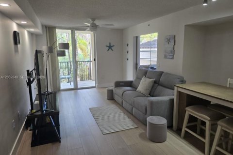 Снять в аренду кондоминиум в Форт-Лодердейл, Флорида 1 спальня, 83.05м2, № 2066899 - фото 11