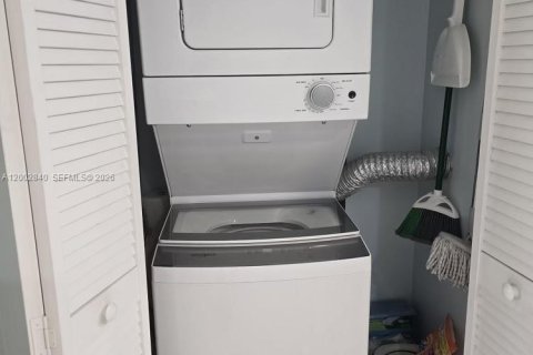 Снять в аренду кондоминиум в Форт-Лодердейл, Флорида 1 спальня, 83.05м2, № 2066899 - фото 19