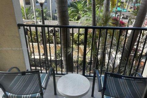 Снять в аренду кондоминиум в Форт-Лодердейл, Флорида 1 спальня, 83.05м2, № 2066899 - фото 20