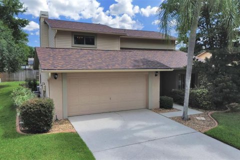 House in Brandon, Florida 4 bedrooms, 207.64 sq.m. № 2199972 - photo 26