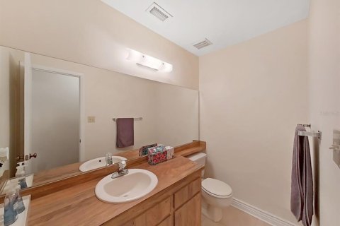 House in Brandon, Florida 4 bedrooms, 207.64 sq.m. № 2199972 - photo 22