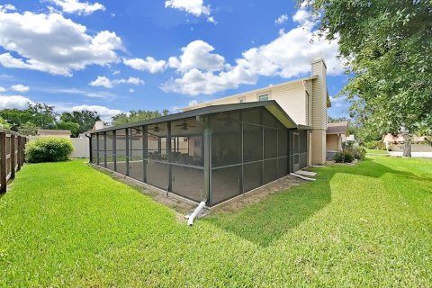 House in Brandon, Florida 4 bedrooms, 207.64 sq.m. № 2199972 - photo 25