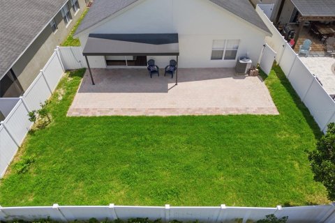 House in Oviedo, Florida 4 bedrooms, 178.37 sq.m. № 2203503 - photo 17