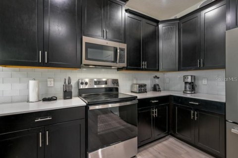 Villa ou maison à vendre à Kissimmee, Floride: 8 chambres, 398.46 m2 № 2145008 - photo 29