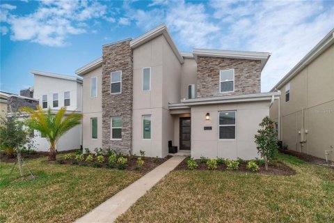 Villa ou maison à vendre à Kissimmee, Floride: 8 chambres, 398.46 m2 № 2145008 - photo 2