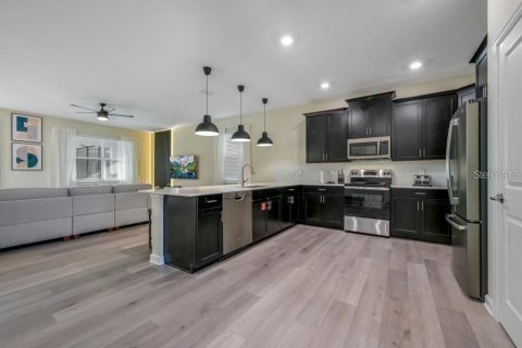 Villa ou maison à vendre à Kissimmee, Floride: 8 chambres, 398.46 m2 № 2145008 - photo 27