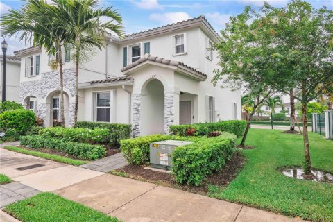 Touwnhouse à vendre à Homestead, Floride: 3 chambres, 123.37 m2 № 1839736 - photo 2
