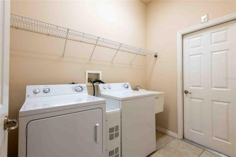 Casa en venta en Land O' Lakes, Florida, 3 dormitorios, 217.02 m2 № 2120315 - foto 22