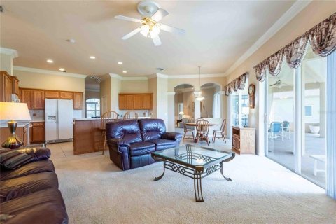 Casa en venta en Land O' Lakes, Florida, 3 dormitorios, 217.02 m2 № 2120315 - foto 17