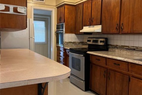 Villa ou maison à vendre à Orlando, Floride: 4 chambres, 146.97 m2 № 2314478 - photo 3