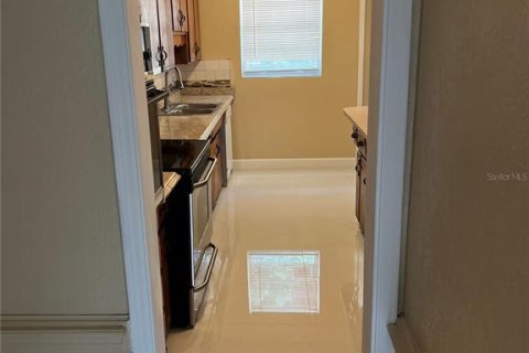 Villa ou maison à vendre à Orlando, Floride: 4 chambres, 146.97 m2 № 2314478 - photo 2