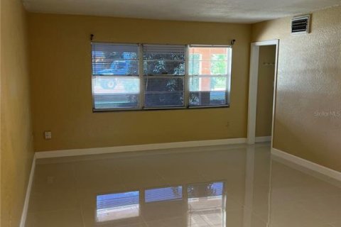 Villa ou maison à vendre à Orlando, Floride: 4 chambres, 146.97 m2 № 2314478 - photo 6