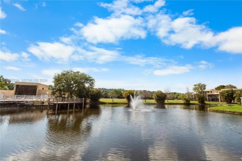 Condominio en venta en Davie, Florida, 2 dormitorios, 114.27 m2 № 2047100 - foto 21
