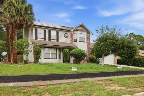 Villa ou maison à vendre à Orlando, Floride: 3 chambres, 161.65 m2 № 2209805 - photo 2