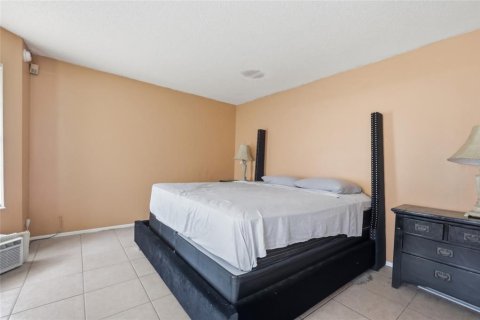 Villa ou maison à vendre à Orlando, Floride: 3 chambres, 161.65 m2 № 2209805 - photo 15