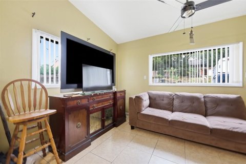 Villa ou maison à vendre à Orlando, Floride: 3 chambres, 161.65 m2 № 2209805 - photo 11