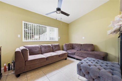 Villa ou maison à vendre à Orlando, Floride: 3 chambres, 161.65 m2 № 2209805 - photo 10
