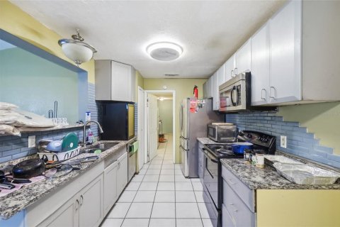 Villa ou maison à vendre à Orlando, Floride: 3 chambres, 161.65 m2 № 2209805 - photo 9