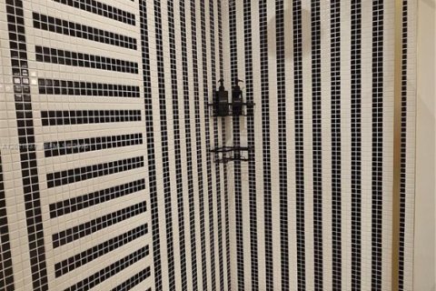 Copropriété à louer à Miami, Floride: 1 chambre, 59.27 m2 № 2256869 - photo 28
