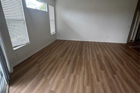 Condominio en alquiler en Orlando, Florida, 2 dormitorios, 98.85 m2 № 1882873 - foto 8