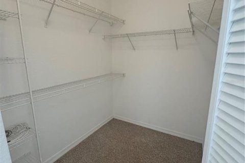 Condominio en alquiler en Orlando, Florida, 2 dormitorios, 98.85 m2 № 1882873 - foto 19