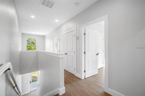 Villa ou maison à vendre à Saint Petersburg, Floride: 5 chambres, 267.65 m2 № 2091434 - photo 10